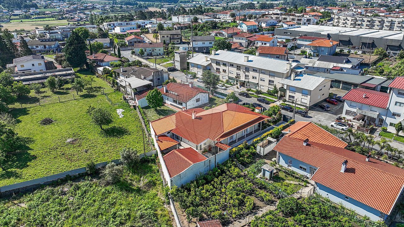 listing 126631002-47 picture-0