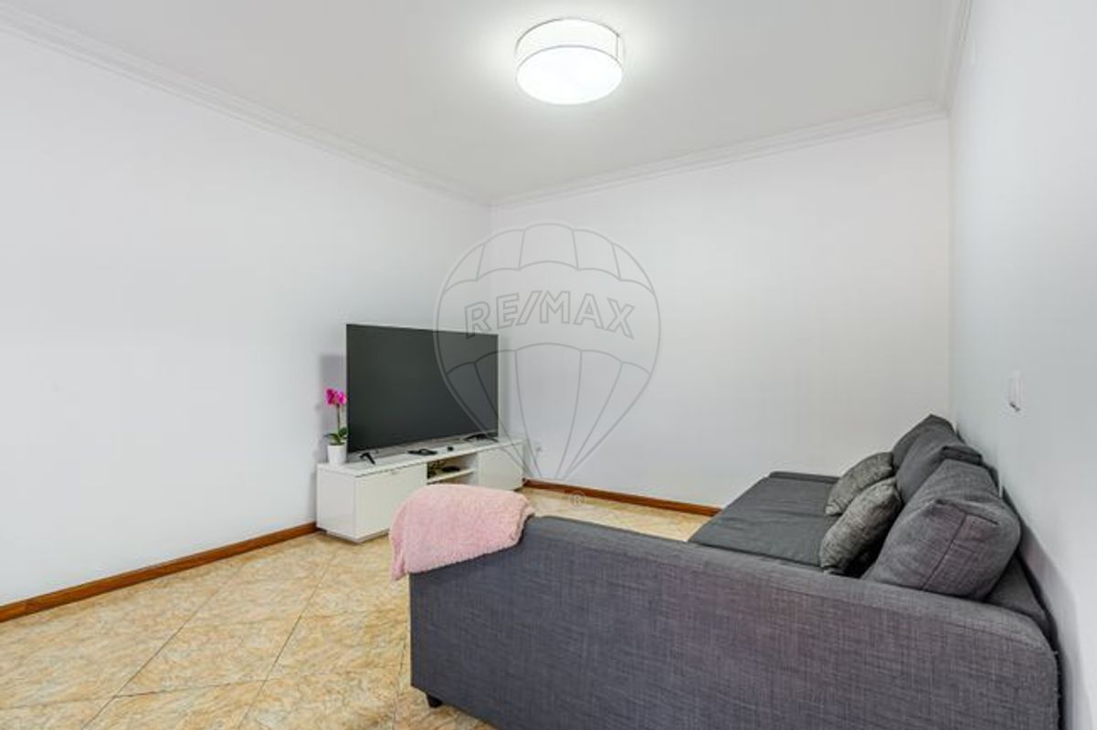 listing 126631036-16 picture-0