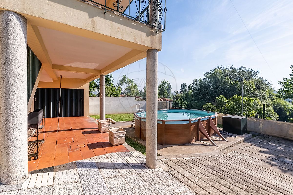 listing 126631003-154 picture-0