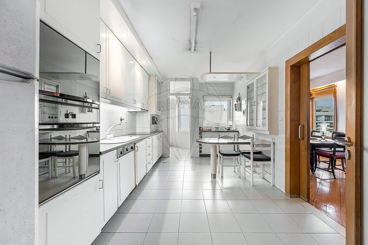Apartamento T4 à venda em Águas Santas, Maia — foto 4