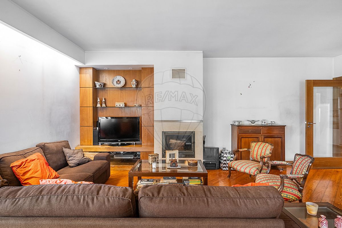 Apartamento T4 à venda em Águas Santas, Maia — foto 9