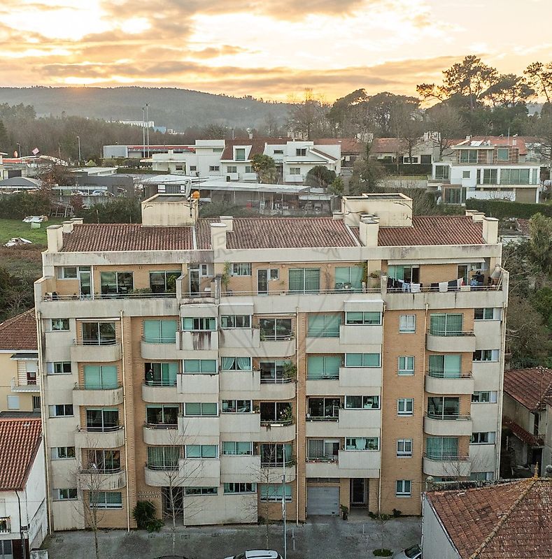 Apartamento T2 à venda em Santo Tirso