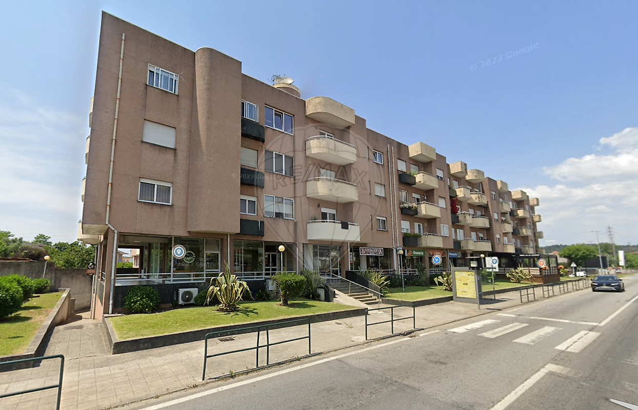 Apartamento T3 à venda em Vila Nova de Famalicão
