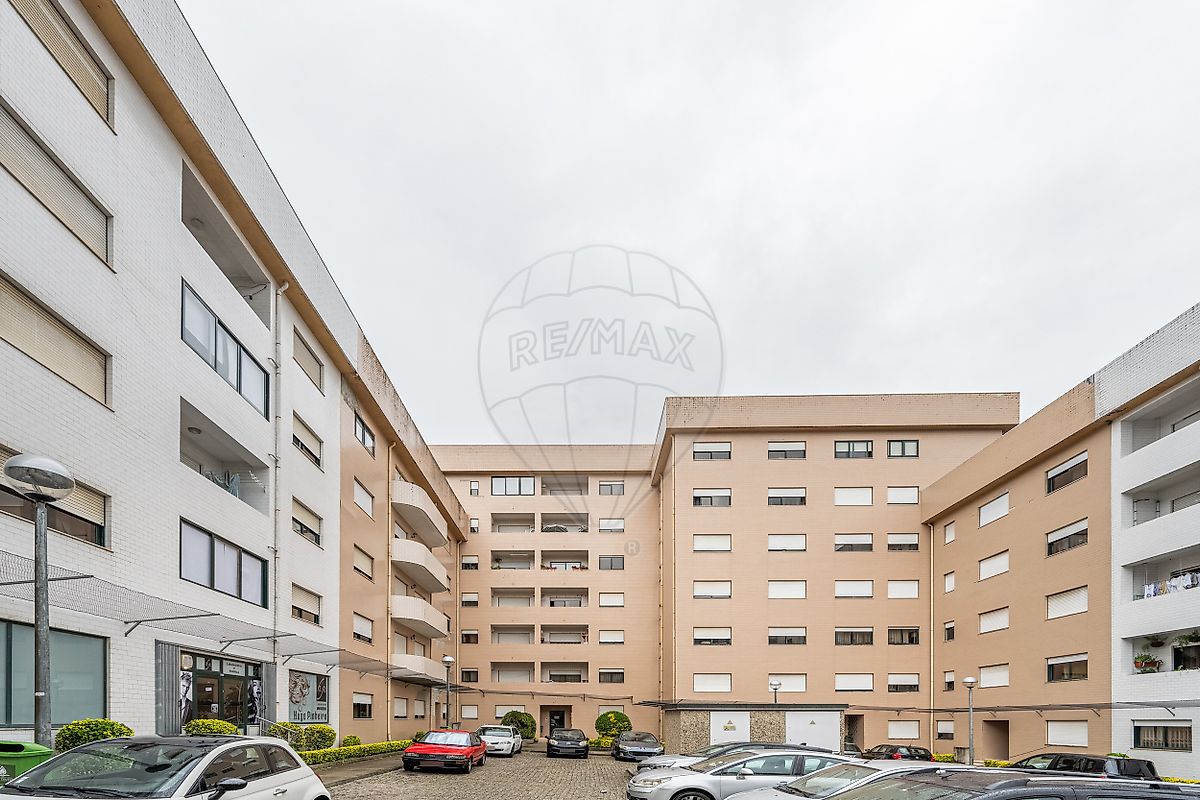 Apartamento T3 à venda em Gondomar