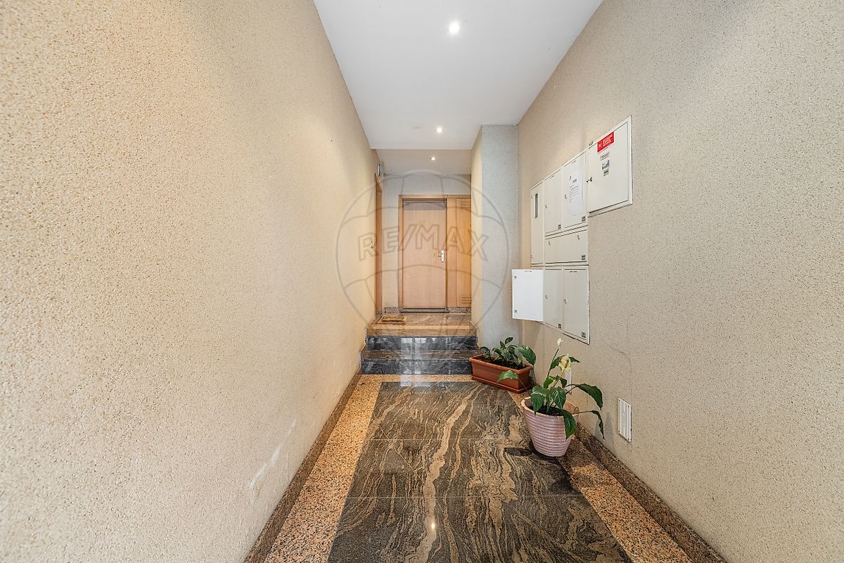 Apartamento T3 à venda em Riba de Ave, Vila Nova de Famalicão — foto 2
