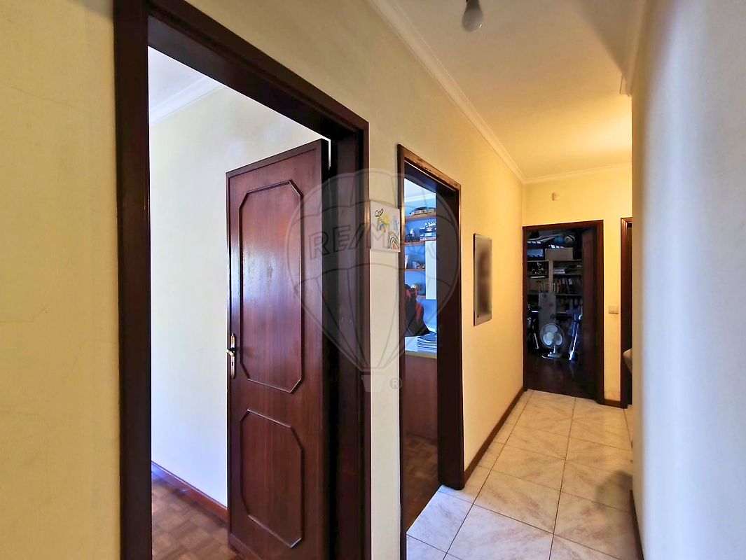 Apartamento T3 à venda em Vila Nova de Famalicão e Calendário, Vila Nova de Famalicão — foto 9