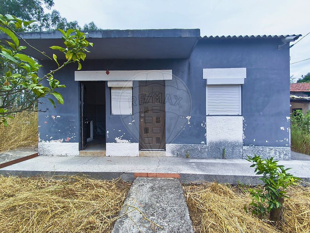Apartamento T3 à venda em Trofa