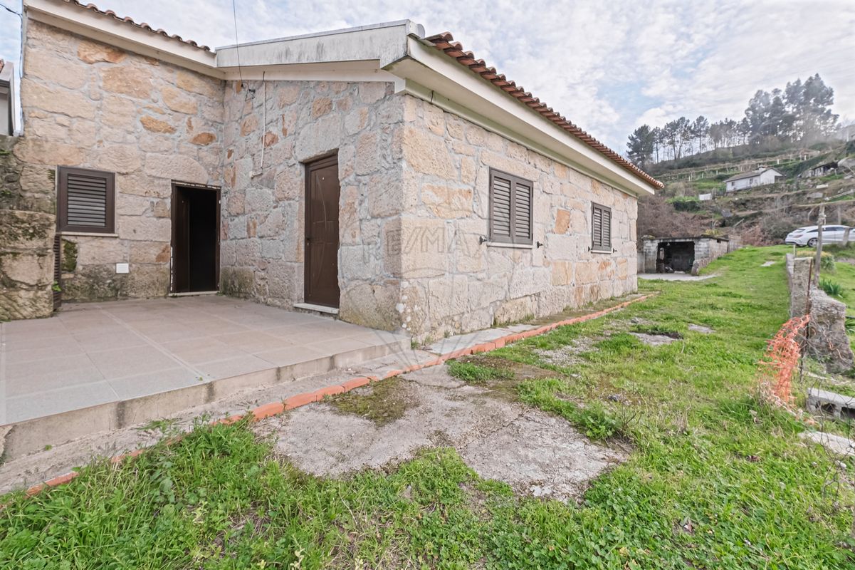 Moradia T3 para venda