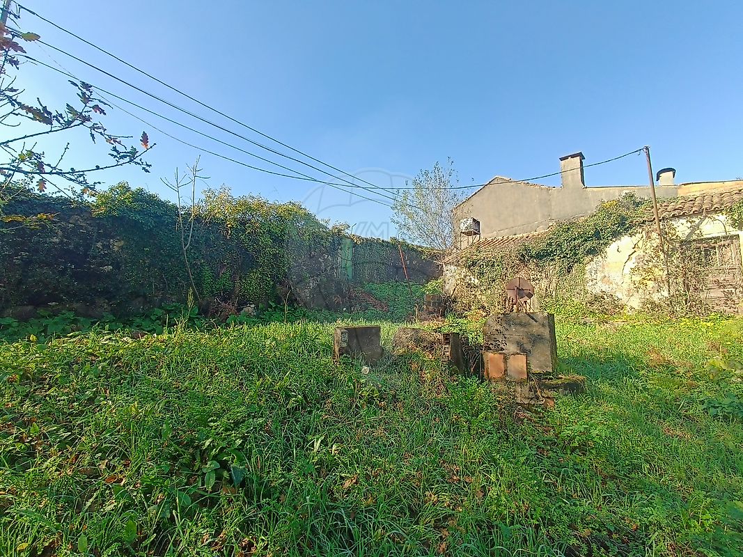 listing 126641027-27 picture-0