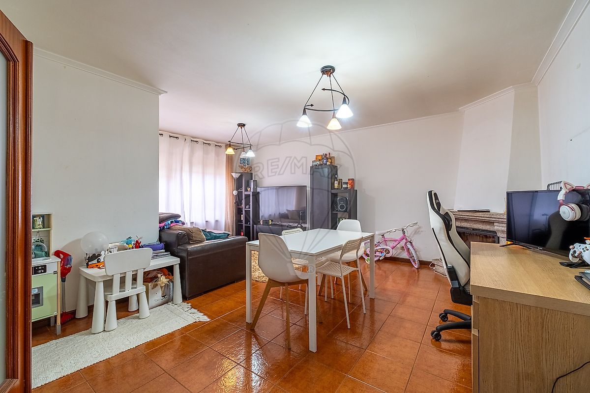 Apartamento T2 à venda em Santa Maria da Feira