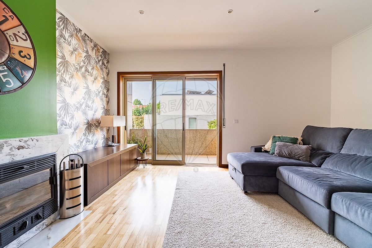 Apartamento T3 à venda em São João da Madeira