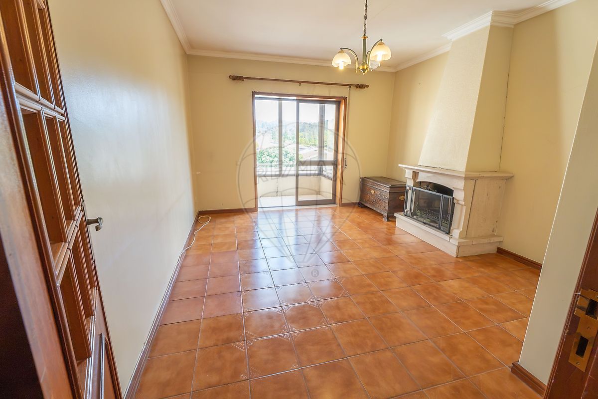 Apartamento - Caldas de São Jorge e Pigeiros, Santa Maria da Feira, Aveiro