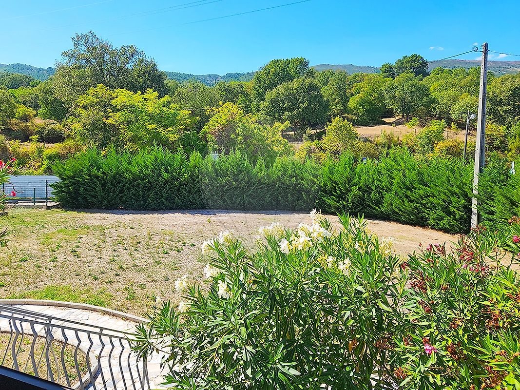 Moradia T5 à venda em Boidobra, Covilhã — foto 2