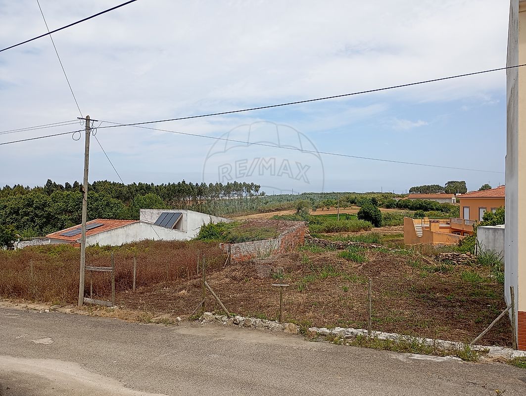 Land for sale in Peniche, Portugal — €60,000