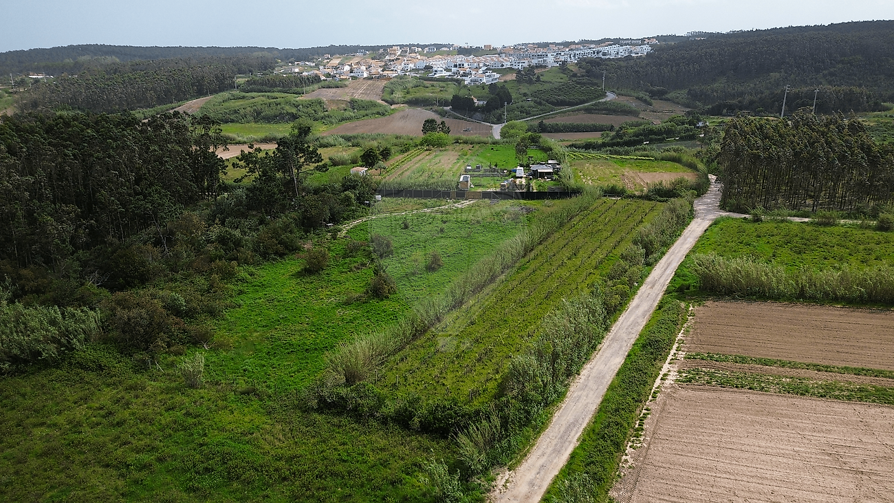 Terreno à venda em Peniche