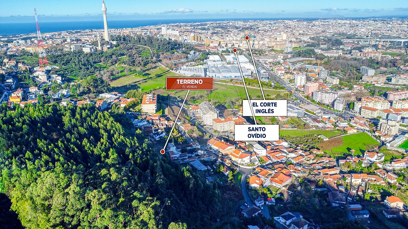 Land for sale in Vila Nova de Gaia, Portugal — €100,000