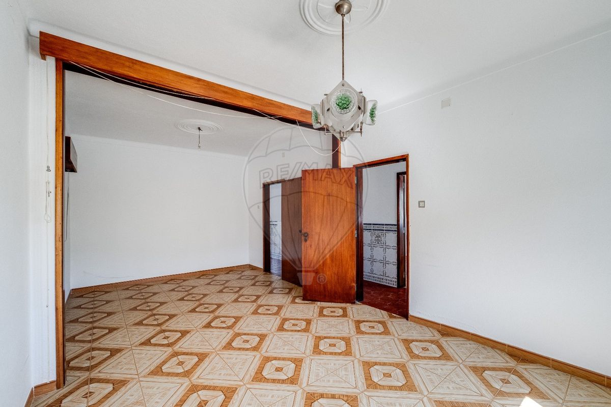 Moradia T2 para venda