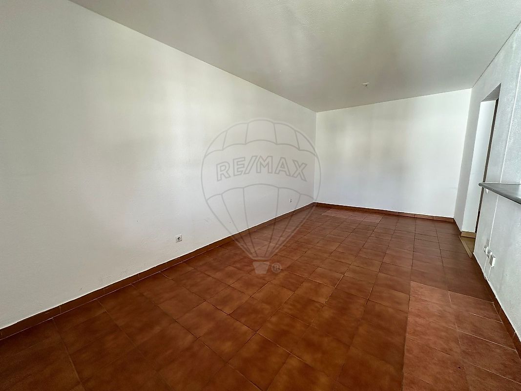 listing 126691031-83 picture-0