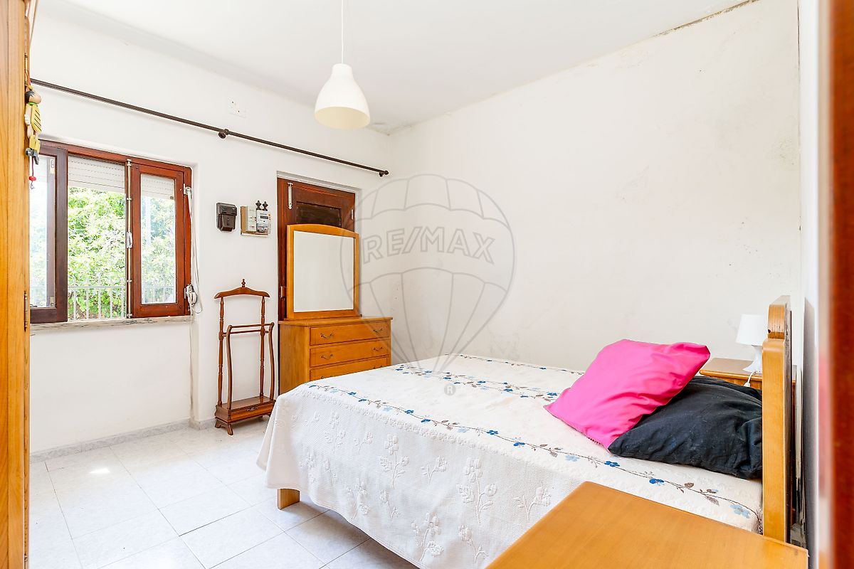 Apartamento T1 à venda em Almada