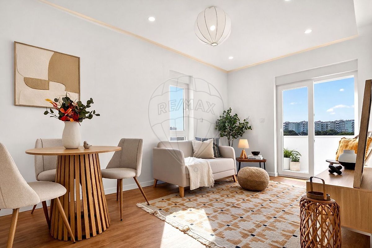 Apartamento T2 à venda em Seixal
