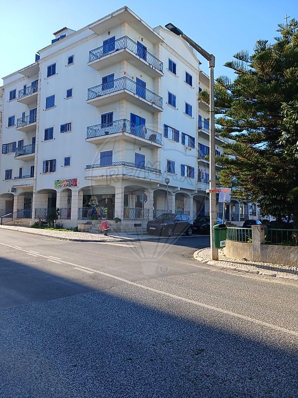 Apartamento T4 à venda em Alenquer