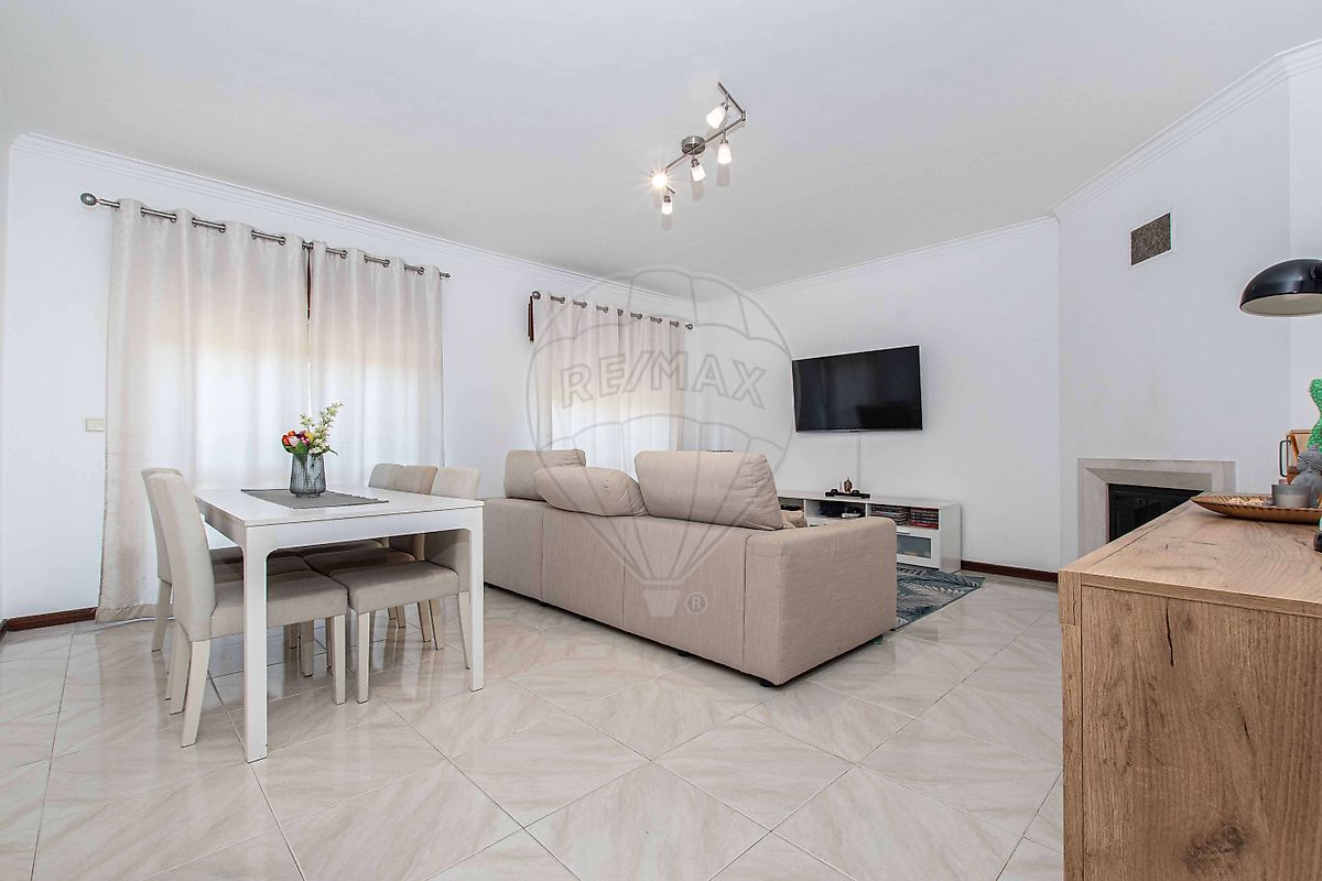 Apartamento T1 à venda em Sintra