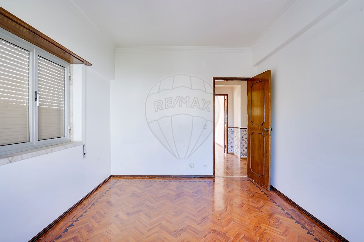 Moradia T6+ à venda em Santa Iria de Azoia, São João da Talha e Bobadela, Loures — foto 17