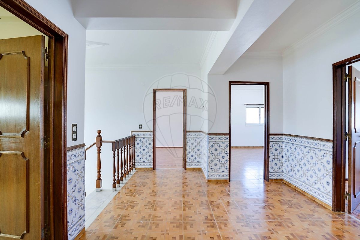 Moradia T6+ à venda em Santa Iria de Azoia, São João da Talha e Bobadela, Loures — foto 29