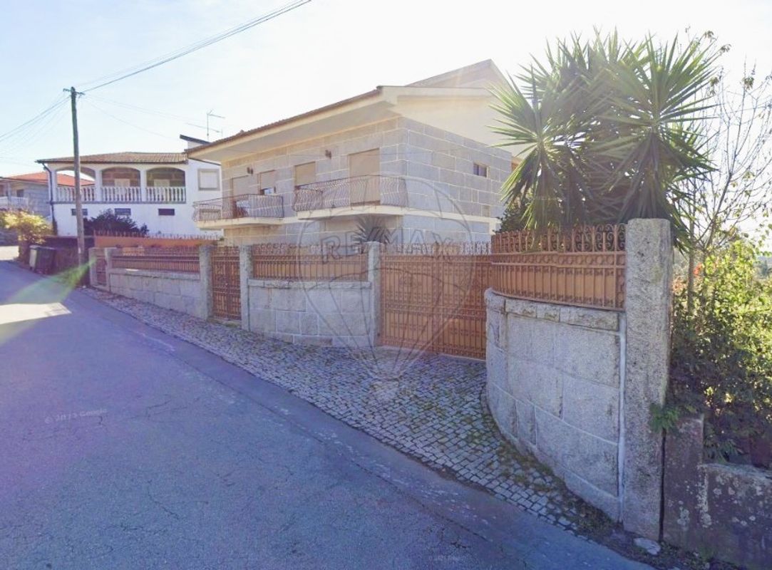 Moradia T3 para venda
