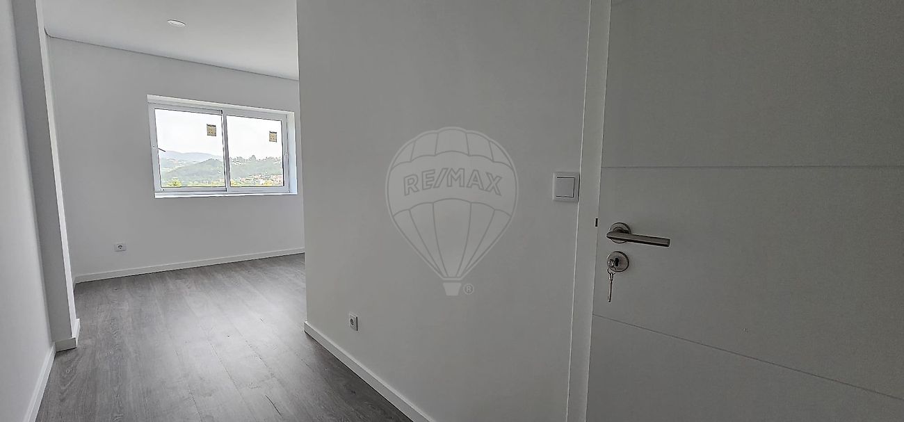 Apartamento - Alpendorada, Várzea e Torrão, Marco de Canaveses, Porto