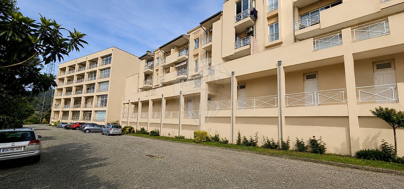 Apartamento - Alpendorada, Várzea e Torrão, Marco de Canaveses, Porto