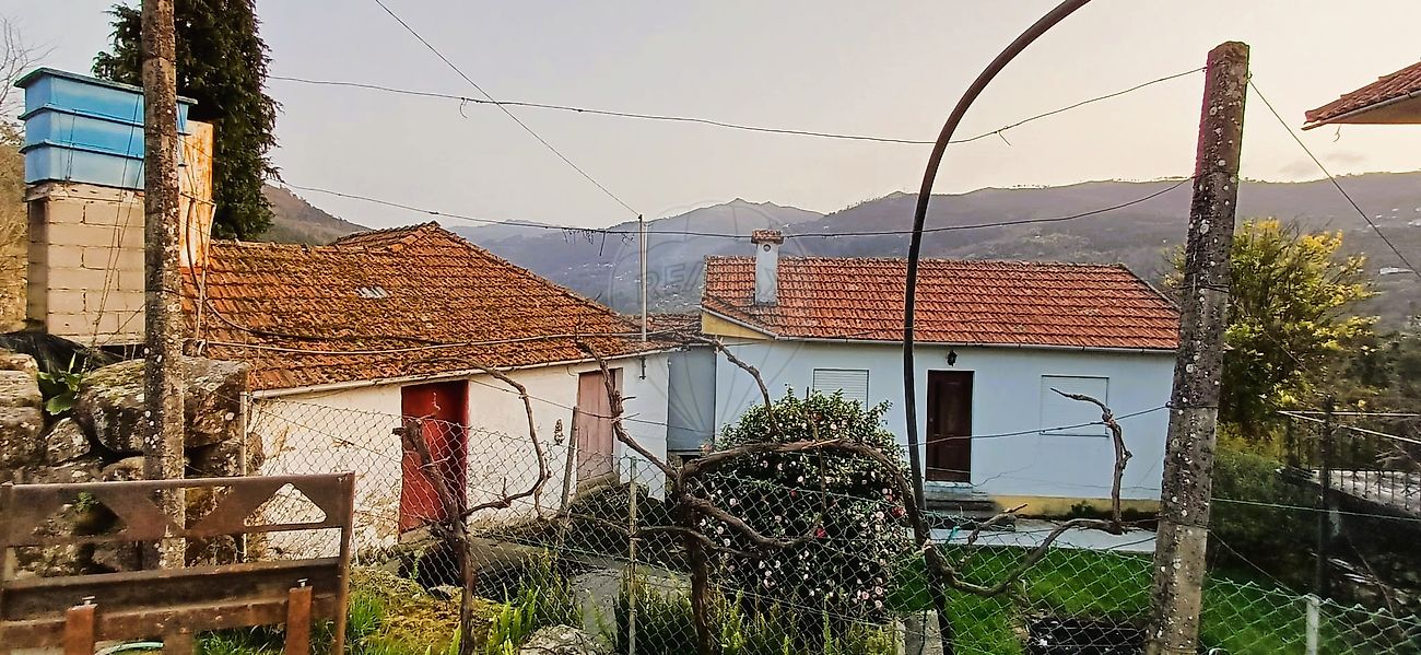 Moradia - Oliveira, Cinfães, Viseu