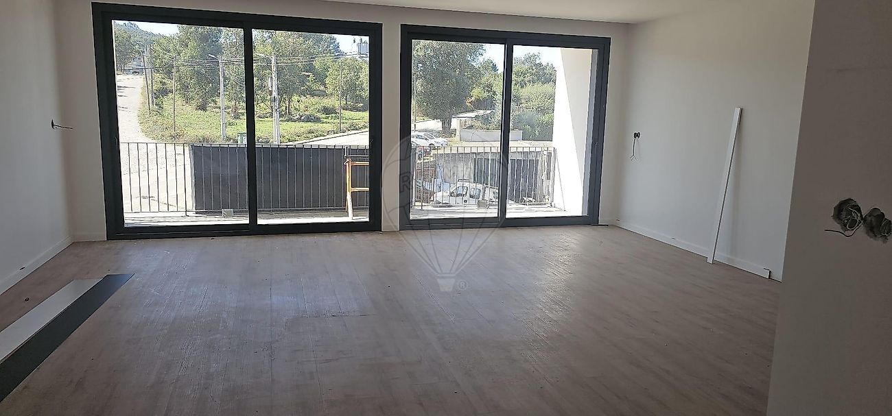 Apartamento T2 em Bem Viver, €249.500