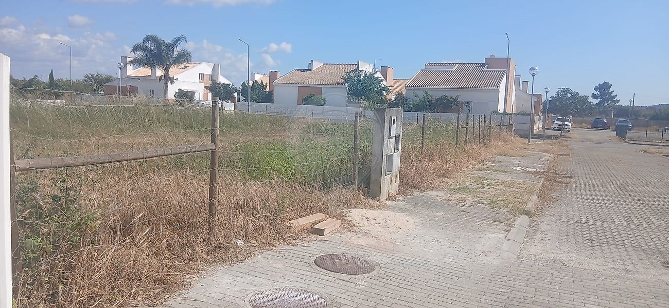 Terreno - Grândola e Santa Margarida da Serra, Grândola, Setúbal