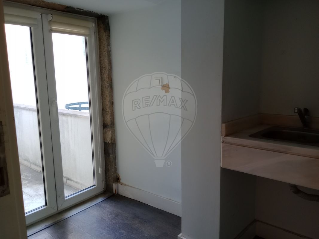 listing 126741031-3 picture-0
