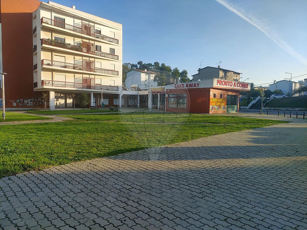 Land for sale in Barreiro, Portugal — €117,500