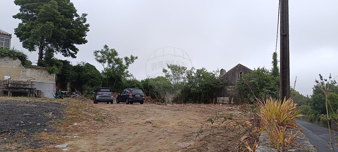Land for sale in Sintra, Portugal — €167,500