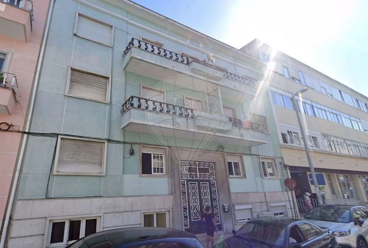 Apartamento T3 à venda em Oeiras