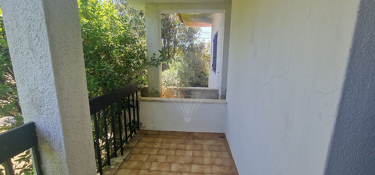 listing 126741014-53 picture-0