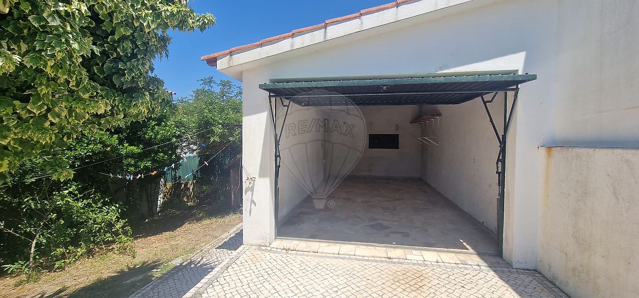 listing 126741014-53 picture-0
