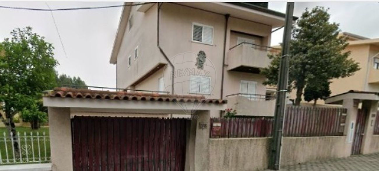 Moradia T3 à venda em Vila Nova de Gaia