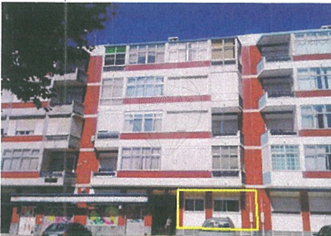 Apartamento T1 à venda em Sintra
