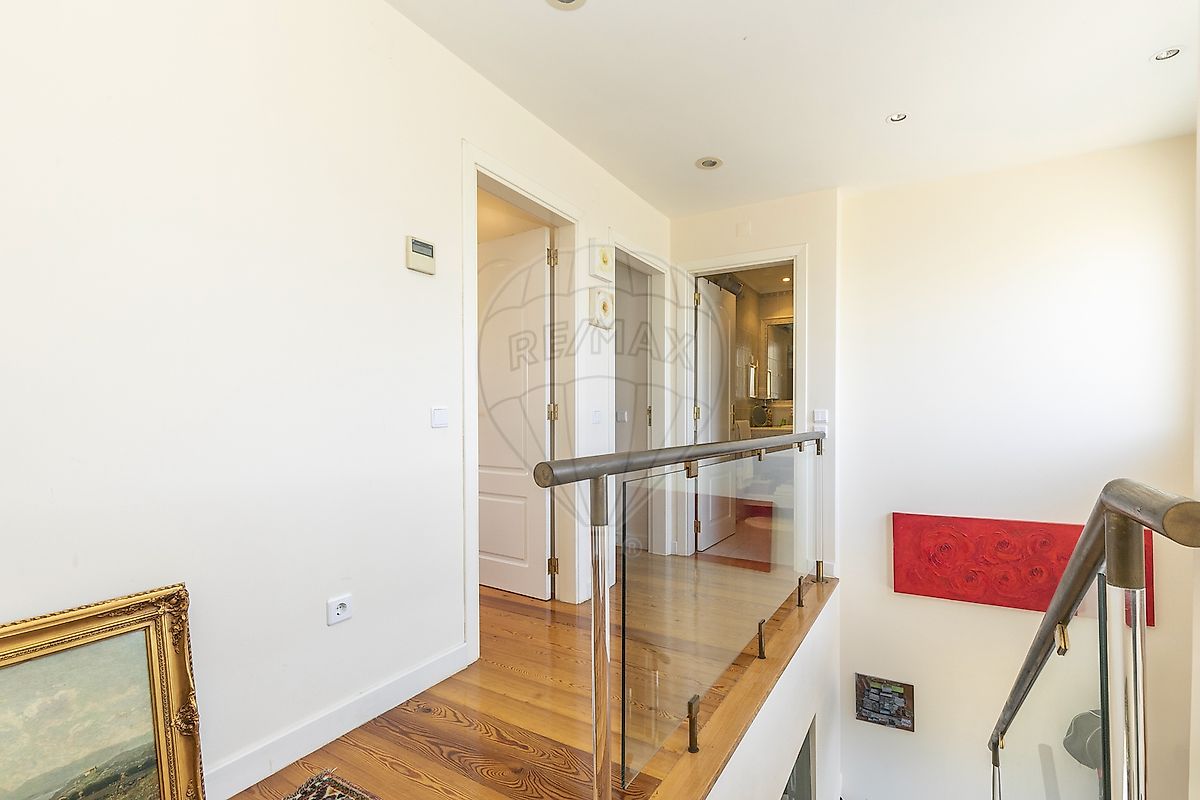 listing 126751005-121 picture-0