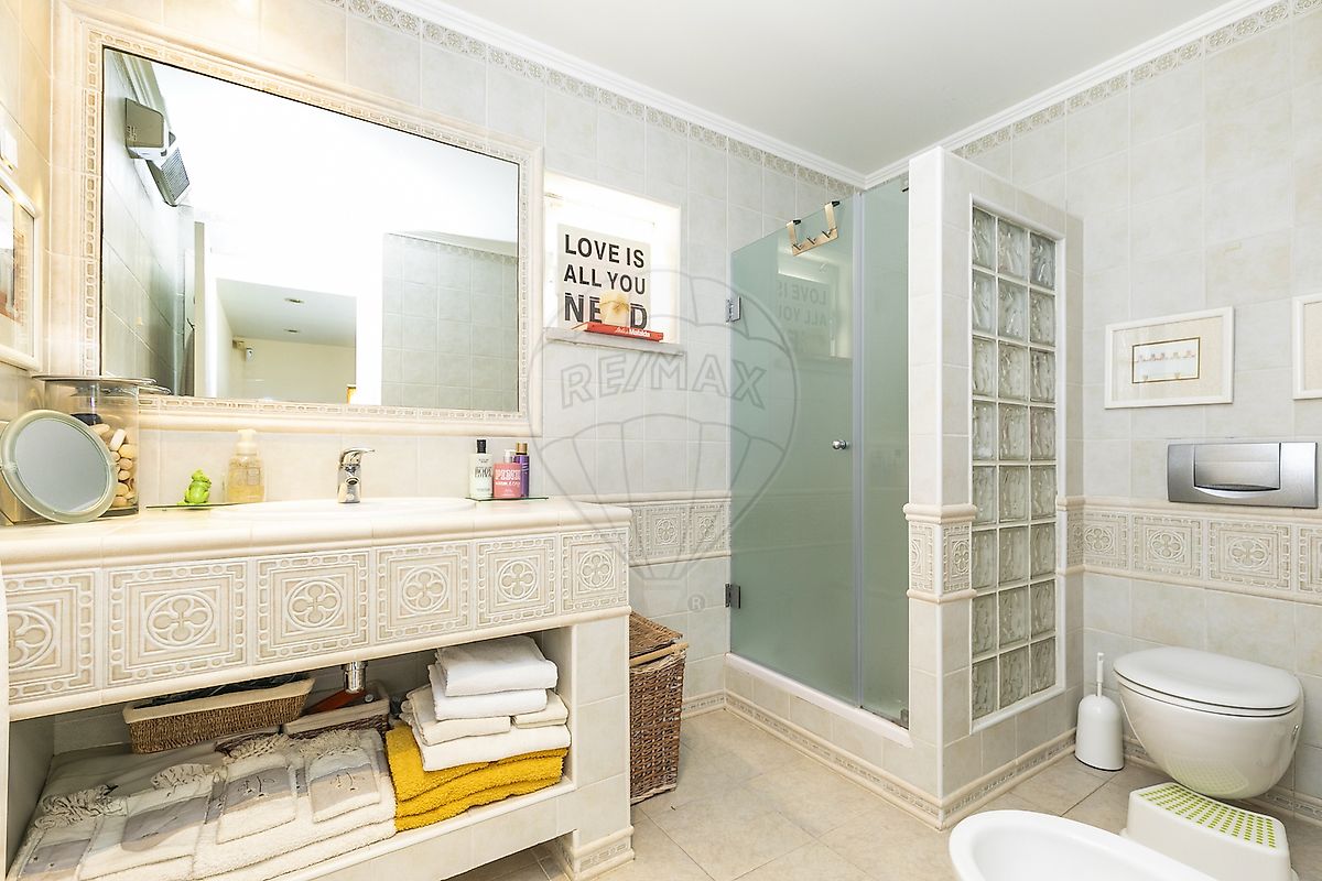 listing 126751005-121 picture-0