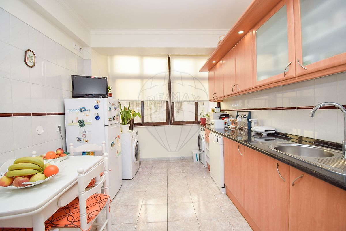 Apartamento T2 à venda em Odivelas