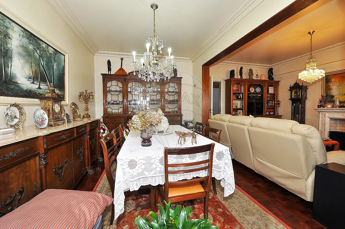 Apartamento T5 à venda em Lisboa