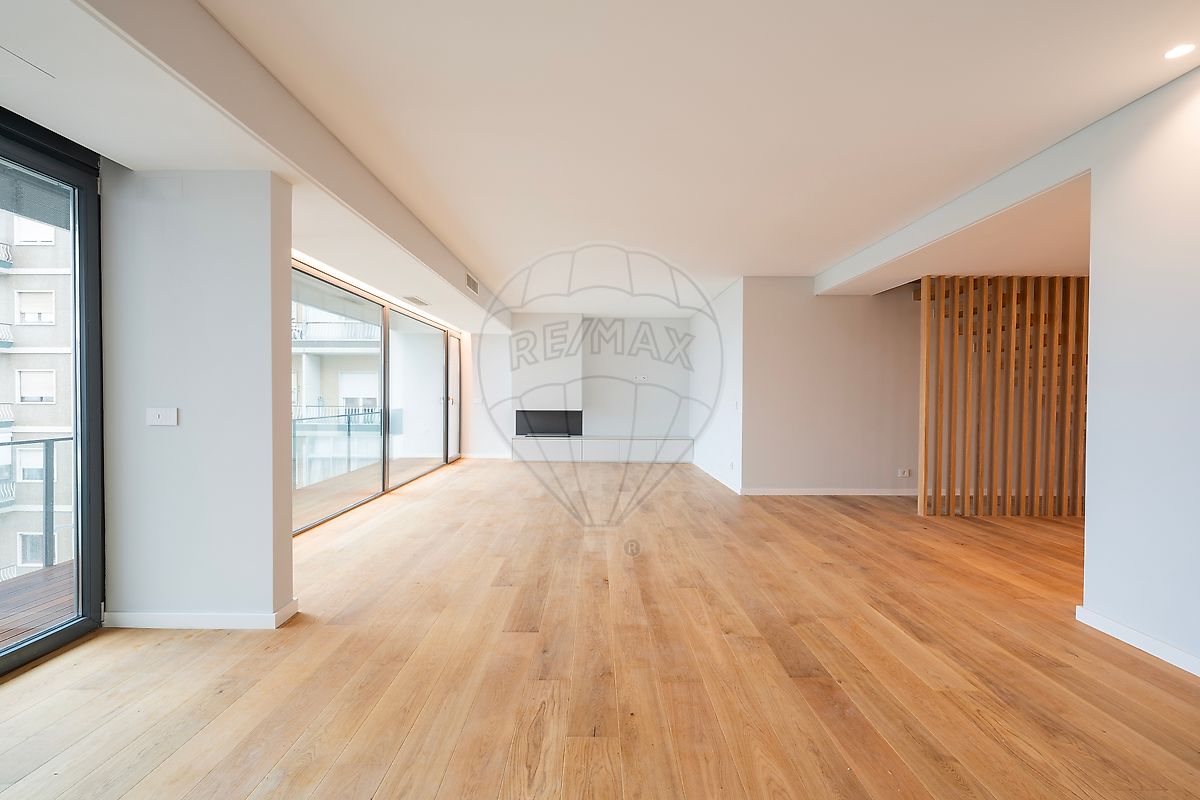 Apartamento T4 à venda em Lisboa