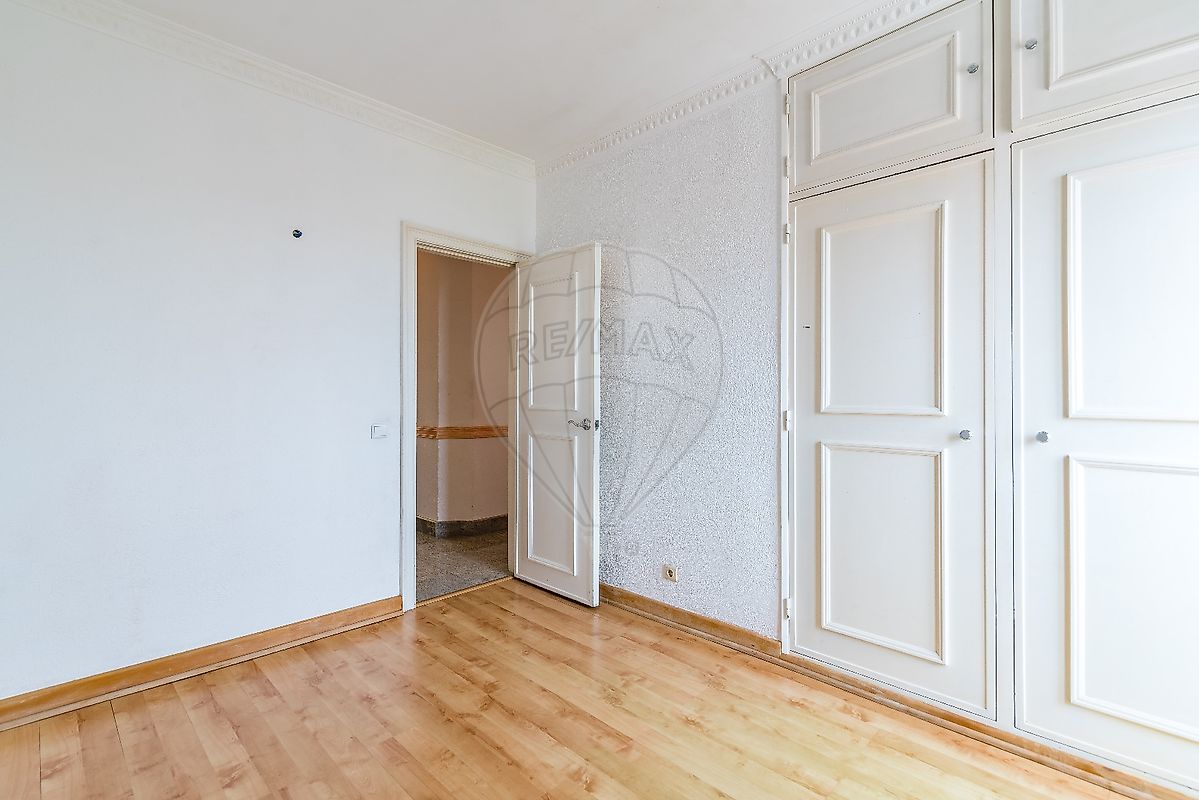 listing 126761029-5 picture-0