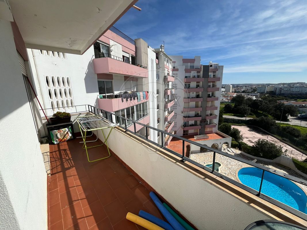 listing 126761029-17 picture-0