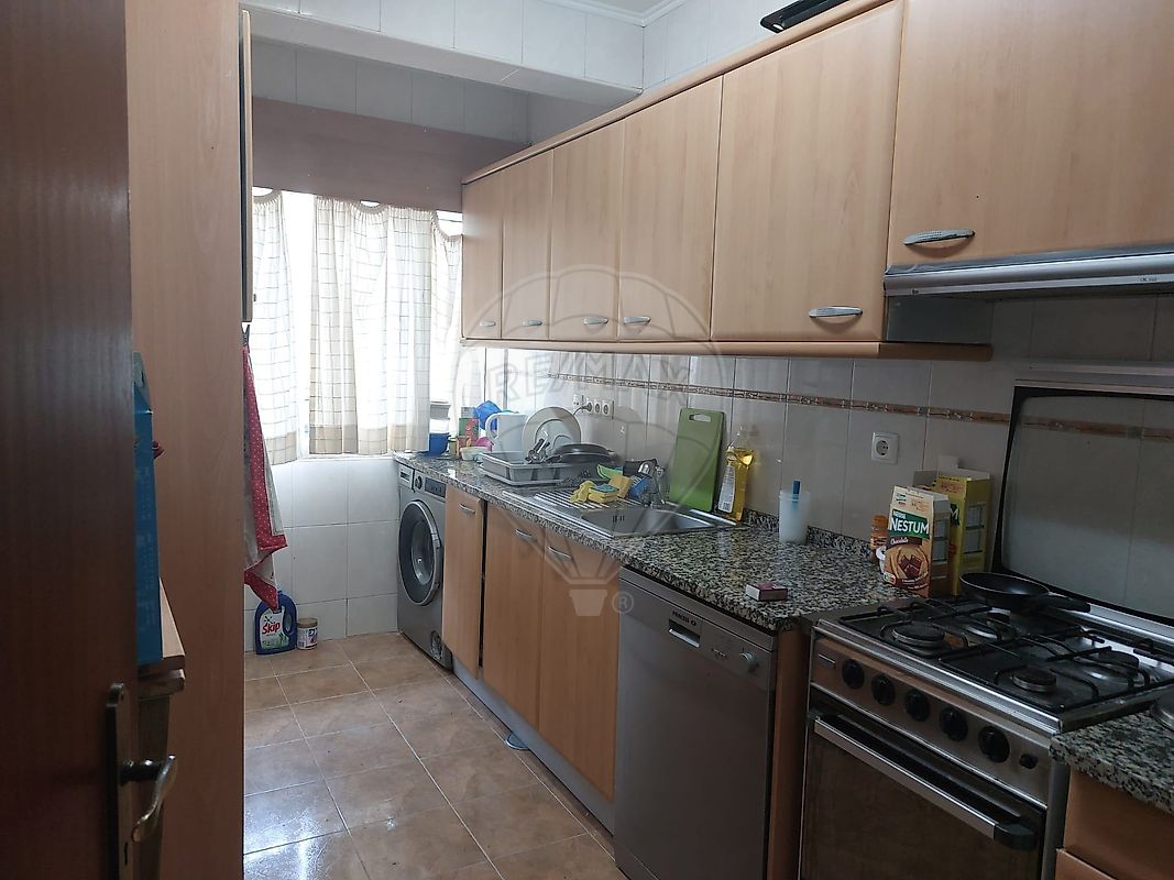listing 126761047-15 picture-0